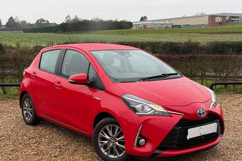 Used 2019 Toyota Yaris Hybrid | £11,846 (Good price) - Image 1/1