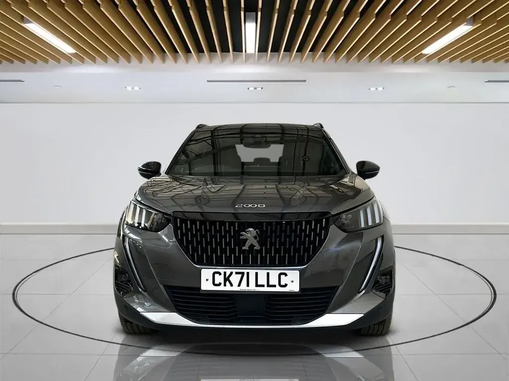 Used Peugeot 2008 GT 130 HP (95 kW) 2021 Grey SUV