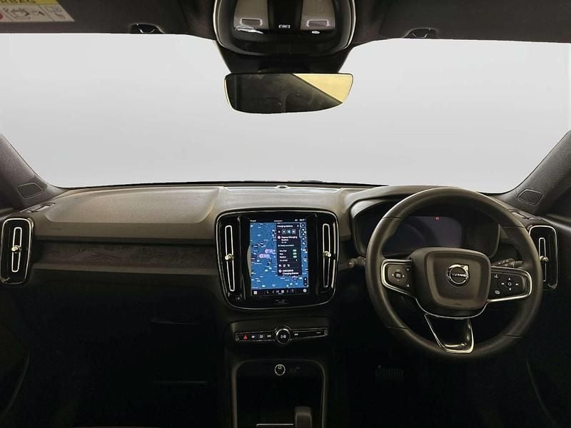 Used Volvo XC40 Core 169 kW (231 HP) 2023 Black SUV