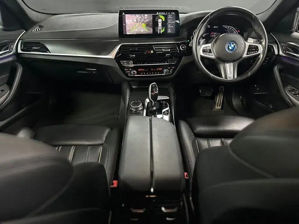 Used BMW 545e M Sport 388 HP (285 kW) 2021 Black Sedan