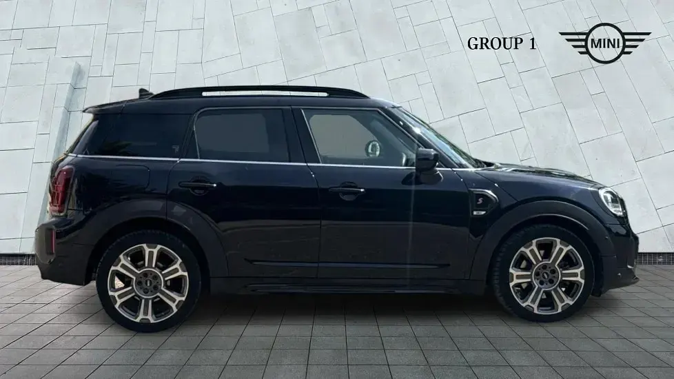 Used Mini Cooper S Countryman Exclusive 178 HP (130 kW) 2023 Black SUV