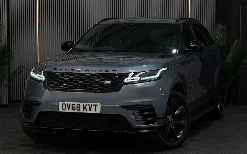 Used Land Rover Range Rover Velar SE Dynamic 179 HP (131 kW) 2020 SUV