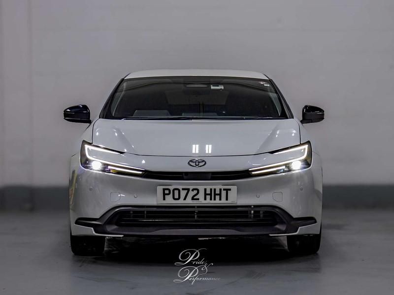 Used Toyota Prius 2025 White