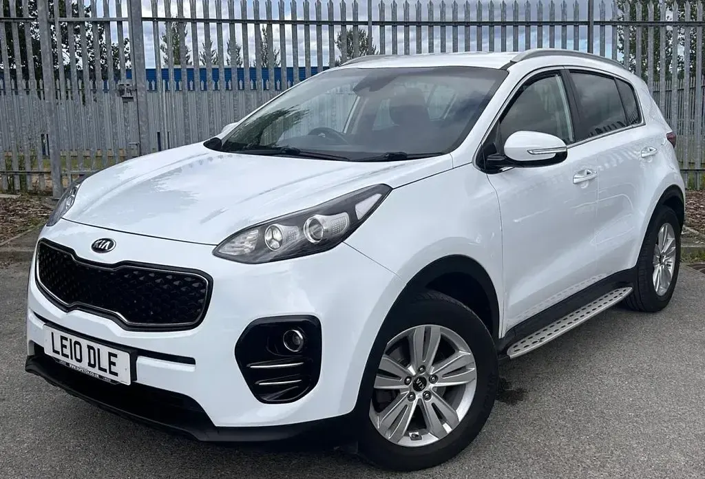 Used Kia Sportage 114 HP (83 kW) 2016 White SUV