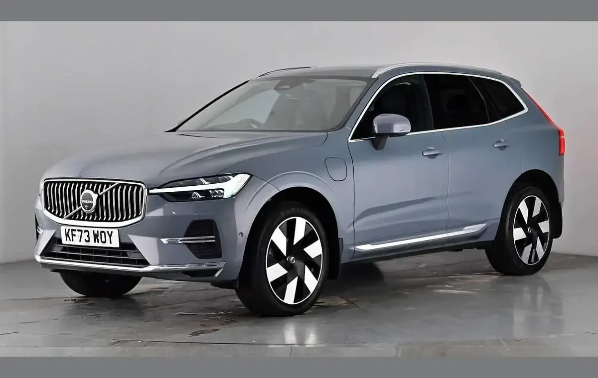 Usado Volvo XC60 Ultimate 455 CV (334 kW) 2024 Gris SUV