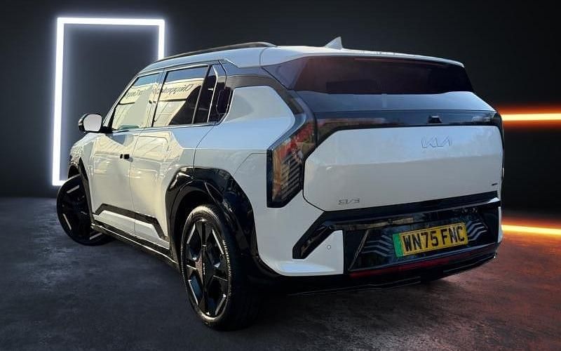 New Kia EV3 GT-Line S 150 kW (204 HP) 2025 SUV