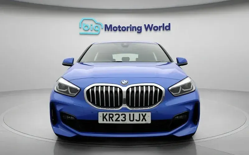 Used BMW 118 M Sport 136 HP (100 kW) 2023 Blue Hatchback