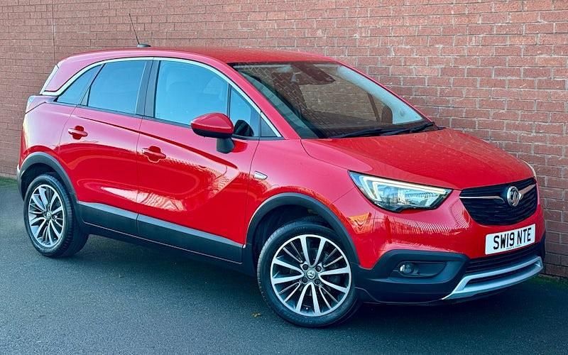 Red Used 2019 Vauxhall Crossland X Elite SUV | £9,500 (Fair price) - Image 1/4