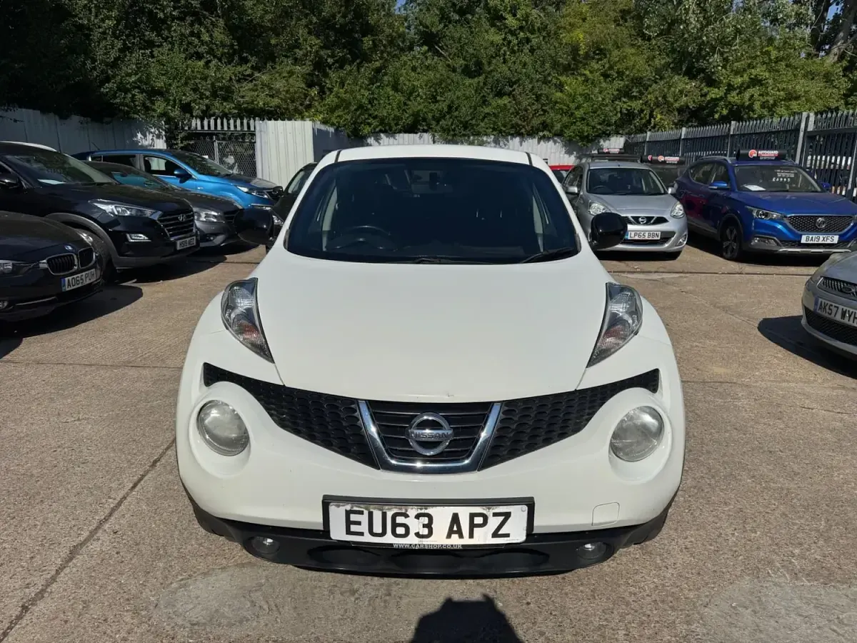 Used Nissan Juke N-TEC 110 HP (80 kW) 2013 White SUV