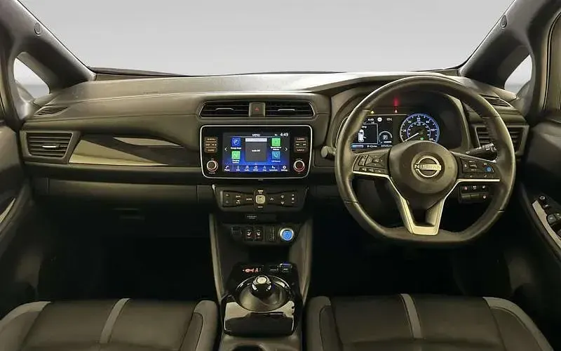Used Nissan Leaf Tekna 110 kW (150 HP) 2025 Hatchback