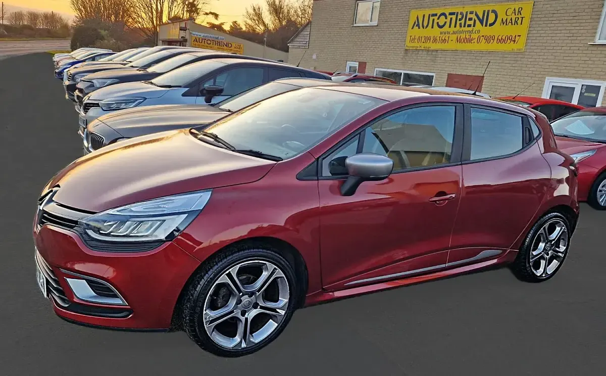 Used Renault Clio GT-Line 90 HP (66 kW) 2018 Red Hatchback