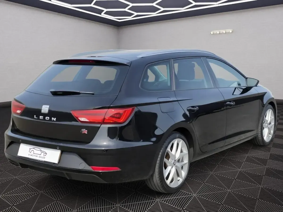 Used Seat Leon ST FR 150 HP (110 kW) 2018 Black Estate