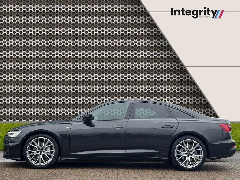 Used Audi A6 Black Edition 245 HP (180 kW) 2019 Grey Sedan