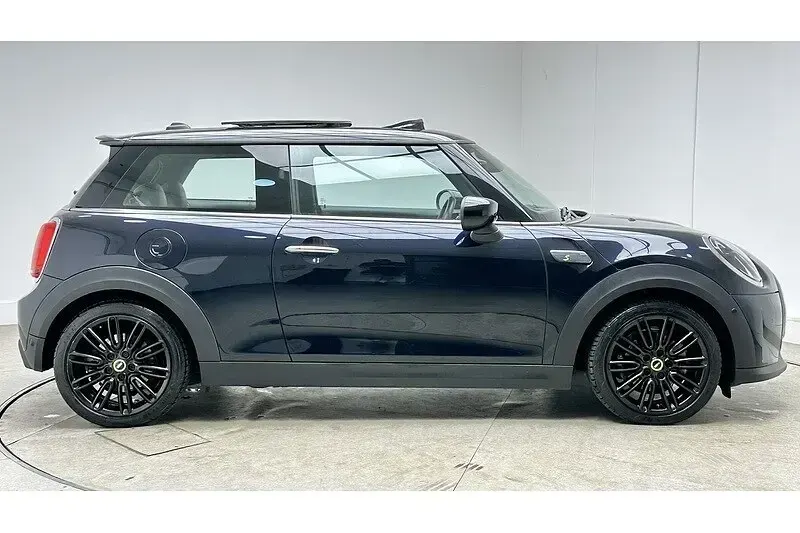 Used Mini Cooper SE Hatch 2022 Enigmatic black Hatchback