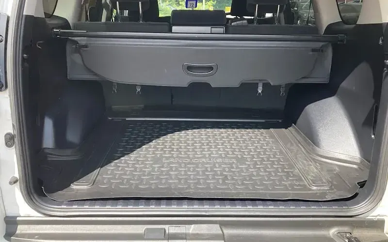 Used Toyota Land Cruiser Active 204 HP (150 kW) 2022 White Estate