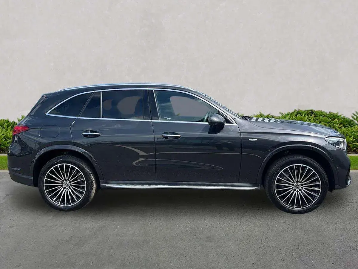 Used Mercedes GLC300e AMG line 2025 Grey SUV