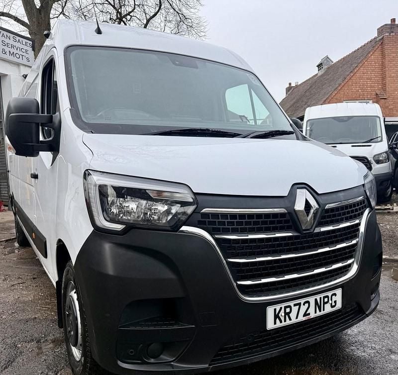 Used Renault Master 2023 White MPV
