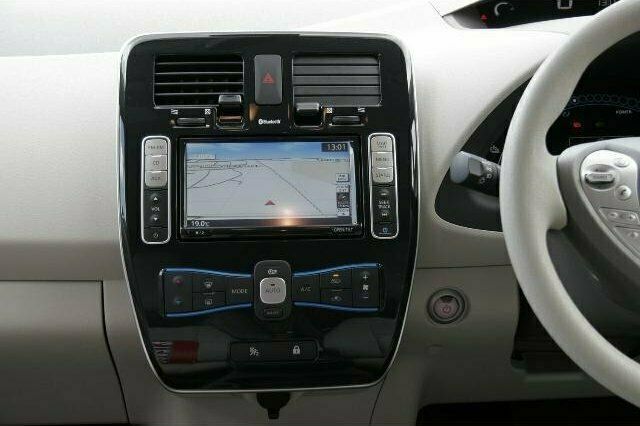Usado Nissan Leaf 80 kW (109 HP) 2012 Citadino