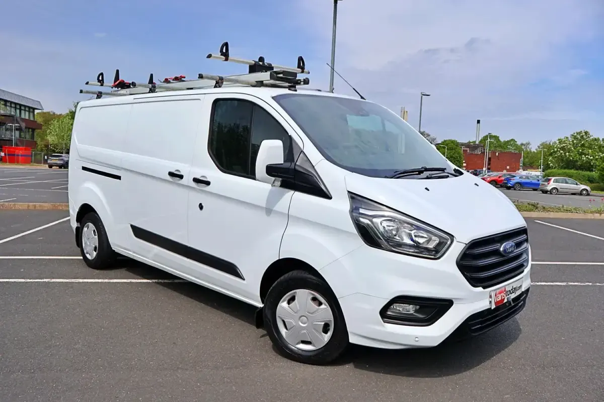 Used Ford Transit Custom Trend+ 2019 White