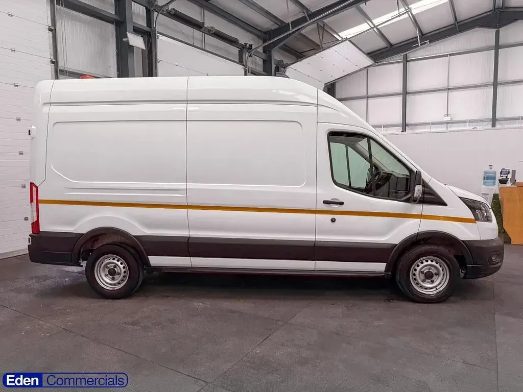 Used Ford Transit S 2022 White Van