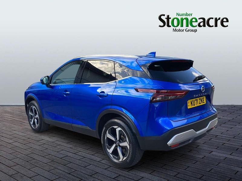 Used Nissan Qashqai N-Connecta 155 HP (114 kW) 2021 Blue SUV