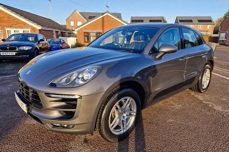 Used Porsche Macan 258 HP (189 kW) 2015 SUV