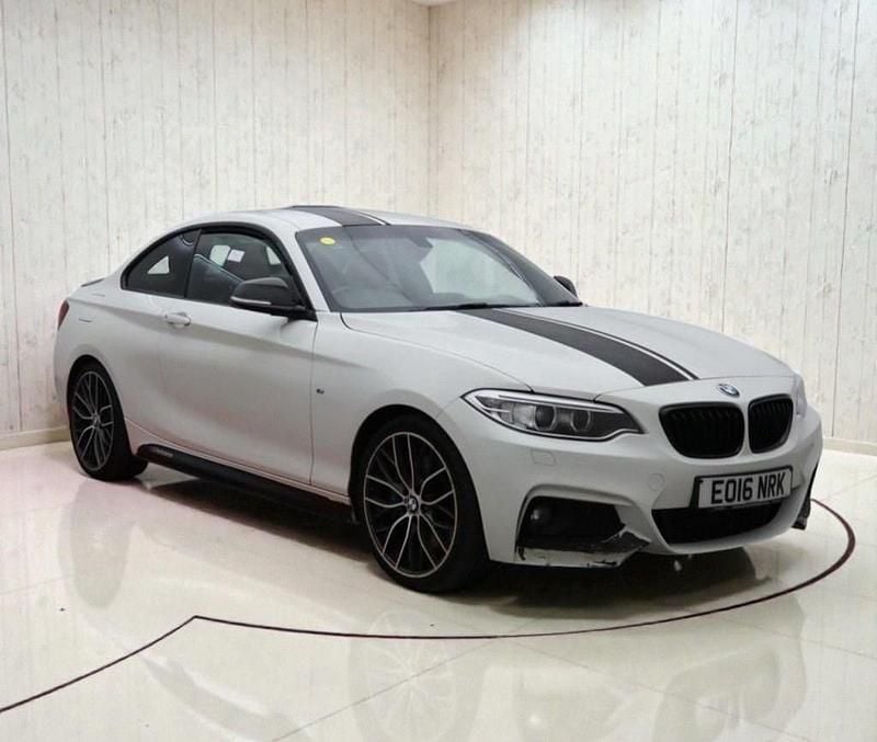 Used BMW 220 M Sport 190 HP (139 kW) 2016 White Coupe
