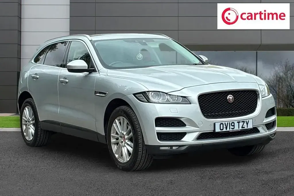 Used Jaguar F-Pace Portfolio 180 HP (132 kW) 2019 SUV