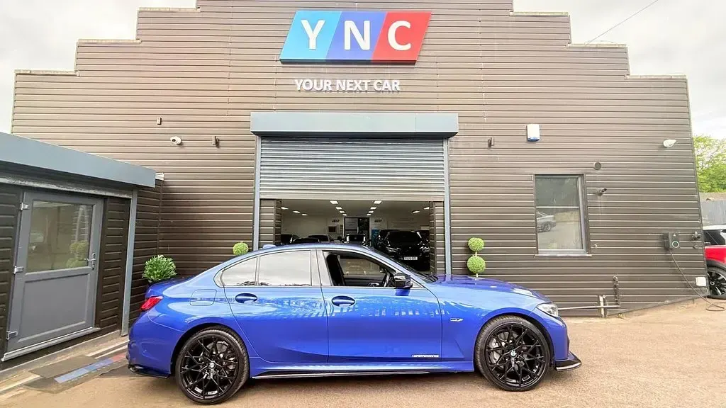 Used BMW 330e M Sport 292 HP (214 kW) 2022 Blue Sedan