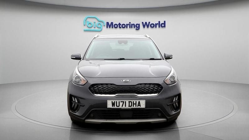 Used Kia Niro 141 HP (103 kW) 2021 Grey SUV