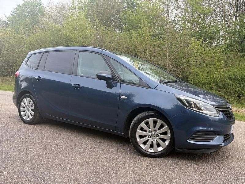 Used Vauxhall Zafira Design Edition 2017 Blue MPV