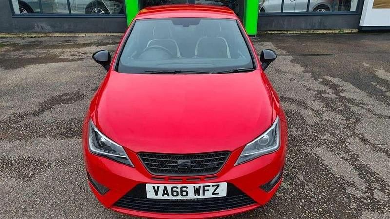 Used Seat Ibiza CUPRA 192 HP (141 kW) 2017 Red Hatchback