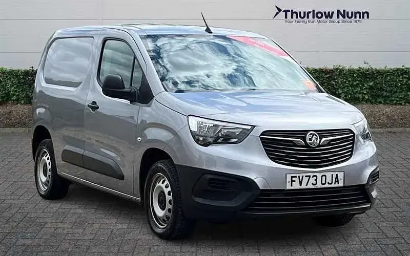 Used Vauxhall Combo S 101 HP (74 kW) 2023 MPV
