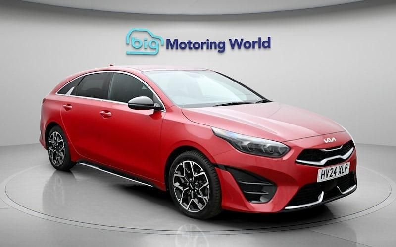 Used Kia ProCeed GT-Line 159 HP (116 kW) 2023 Red Estate