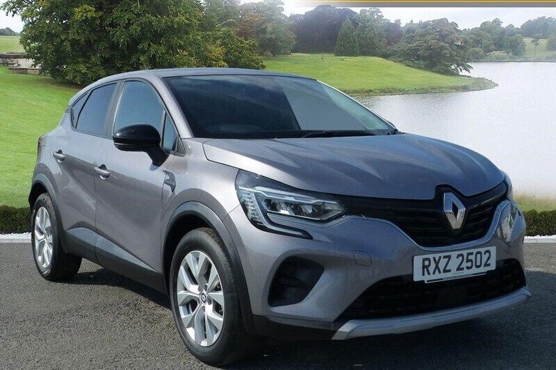 Used 2022 Renault Captur Iconic SUV | £14,800 (Good price) - Image 1/1