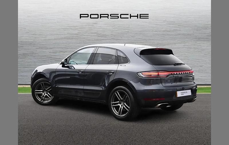 Used Porsche Macan 241 HP (177 kW) 2020 Grey SUV