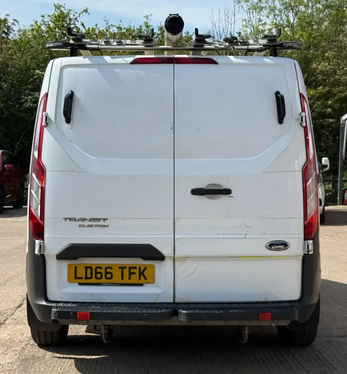 Usado Ford Transit Custom 105 HP (77 kW) 2016 Branco Van