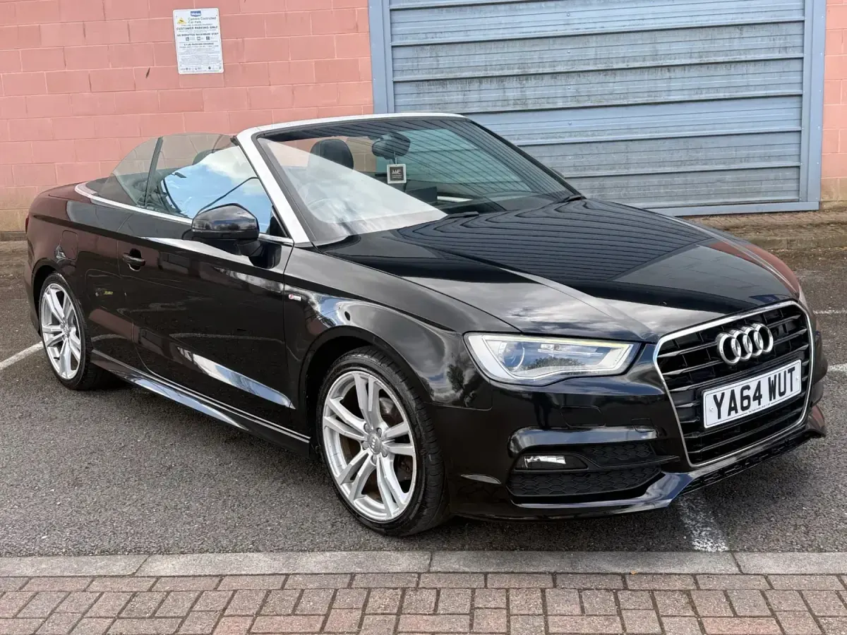 Begagnad Audi A3 Cabriolet S-Line 2015 Svart Cab