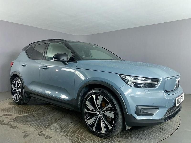 Grey Used 2021 Volvo XC40 SUV | £21,999 (Fair price) - Image 1/4