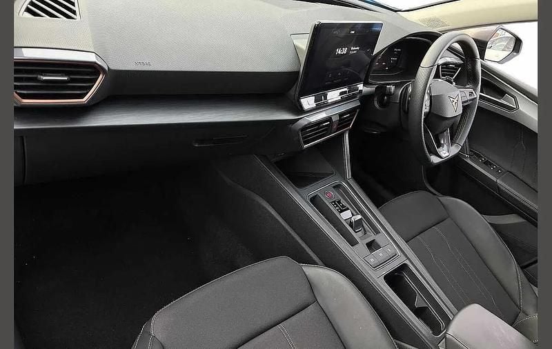 Used Cupra Leon 147 HP (108 kW) 2024 Black Hatchback