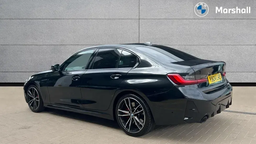Used BMW 320 M Sport 184 HP (135 kW) 2024 Black sapphire Sedan