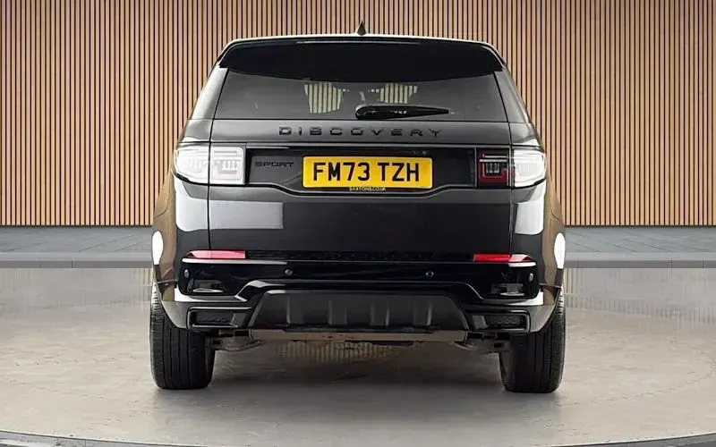 Used Land Rover Discovery 5 HSE Dynamic 309 HP (227 kW) 2023 Grey SUV