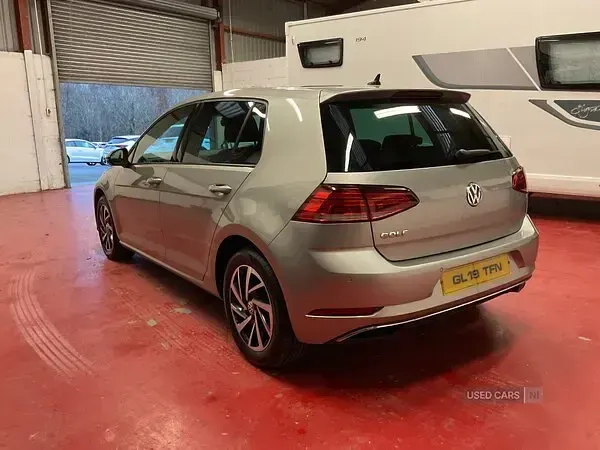 Used VW Golf VII Match 115 HP (84 kW) 2019 Silver Hatchback