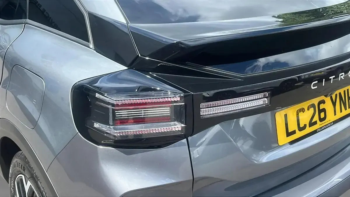 New Citroën C4 PureTech 127 HP (93 kW) 2026 Grey SUV