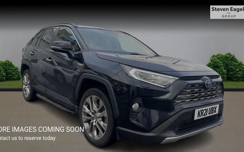 Used 2025 Toyota RAV4 Estate | £25,601 (Super price) - Image 1/4