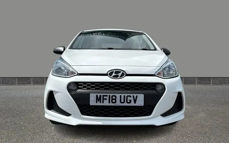 Used Hyundai i10 67 HP (49 kW) 2020 Hatchback
