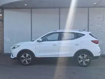 Used MG ZS Excite 106 HP (77 kW) 2023 White SUV