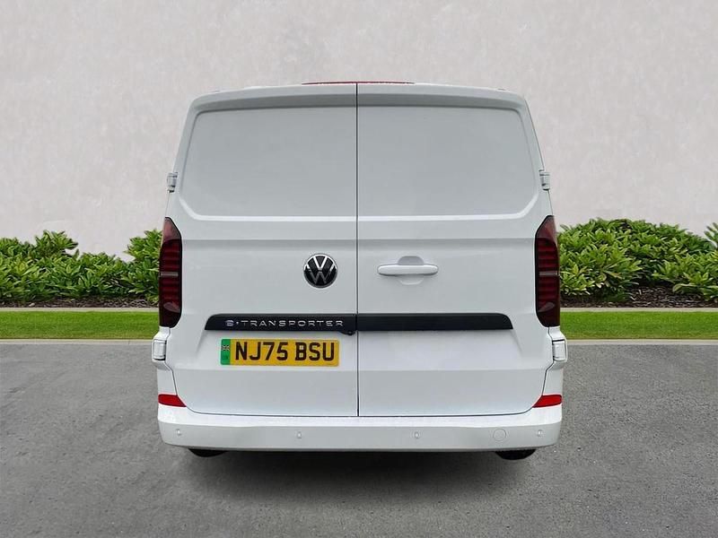 New VW Transporter 100 kW (136 HP) 2025 White Van