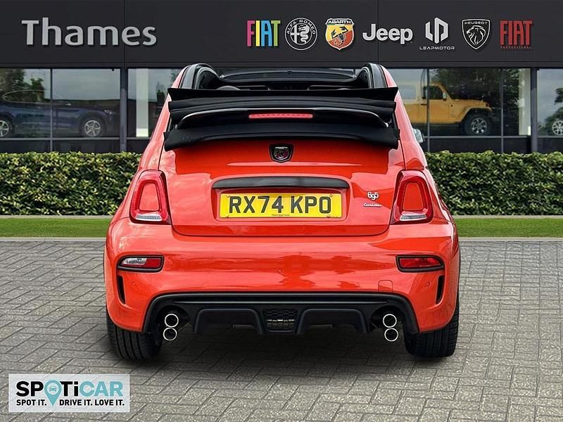 Used Abarth 695C Turismo 180 HP (132 kW) 2023 Orange Cabriolet