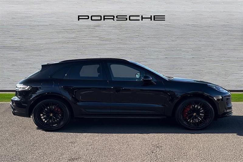 Used Porsche Macan GTS 440 HP (323 kW) 2023 Black SUV
